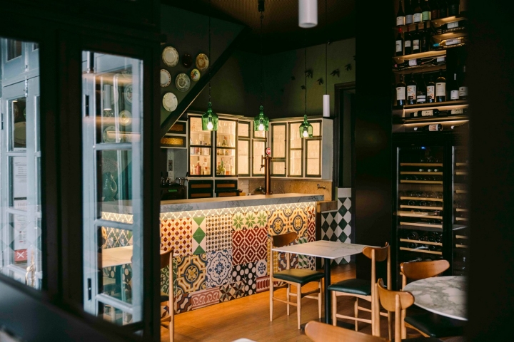 Taberna restaurada Taberna restaurada