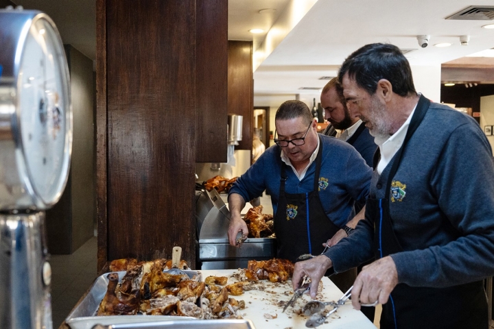 O leitão é pago ao peso, a 52 euros/quilo O leitão é pago ao peso, a 52 euros/quilo