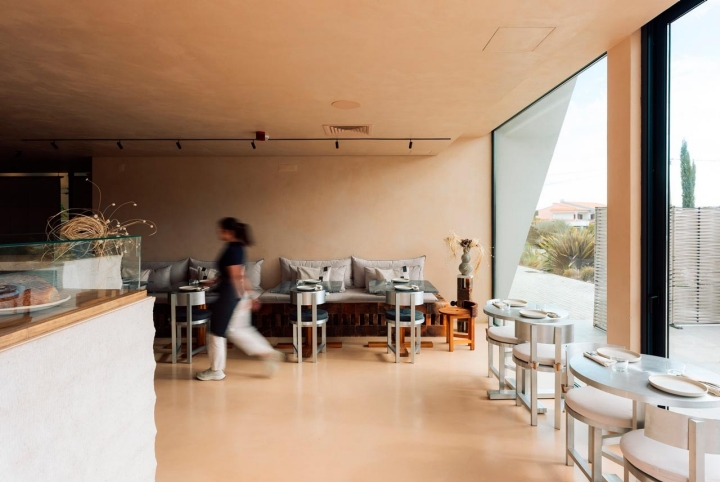 O Austa abriu em 2023 em Almancil, no Algarve  O Austa abriu em 2023 em Almancil, no Algarve