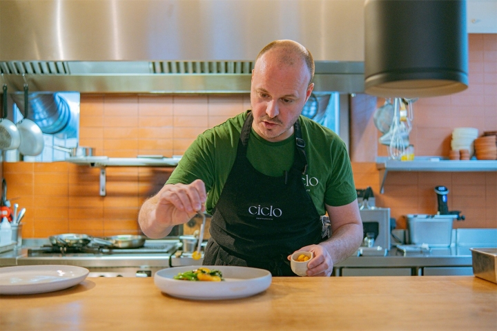 José Neves é um dos donos e o autor de todos os pratos José Neves é um dos donos e o autor de todos os pratos