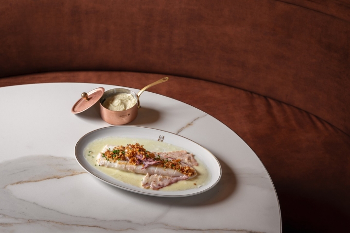 A lula a baixa temperatura com puré A lula a baixa temperatura com puré