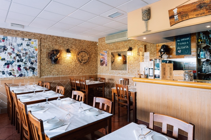 Pequeno e acolhedor Pequeno e acolhedor