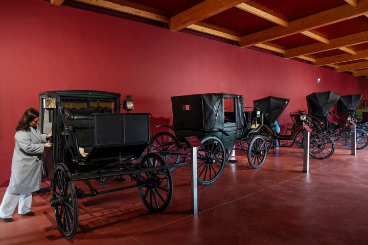A quinta tem o seu próprio museu de carros de cavalos dos séculos XIX e XX A quinta tem o seu próprio museu de carros de cavalos dos séculos XIX e XX