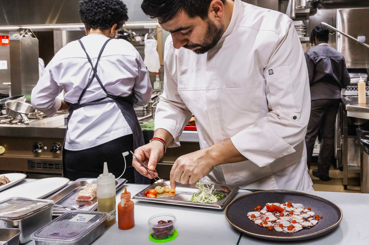 Tiago Bonito inspira-se nas suas memórias para criar o menu de degustação, sobretudo aquelas vividas com o avô