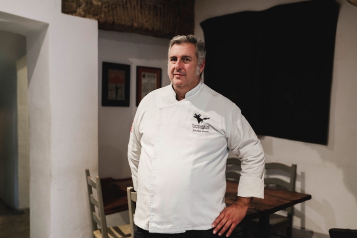 Dueño del restaurante jose julio vintiem Dueño del restaurante jose julio vintiem