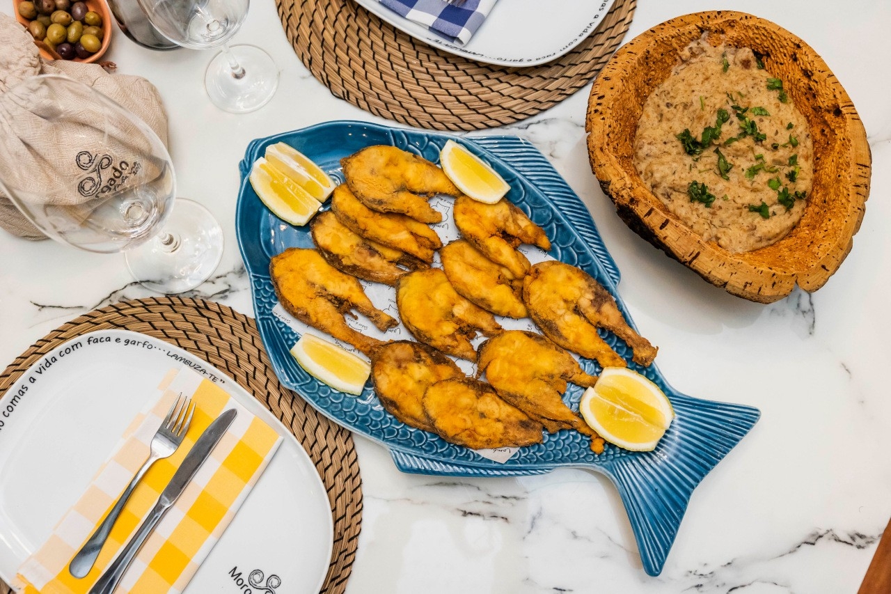 Entre sável e cartoons: um passeio por Vila Franca de Xira à boleia do peixe de rio