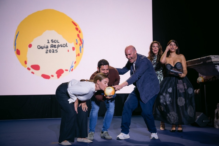 Chef David Barata com Emma e David Campus (Austa, 1 Sol)