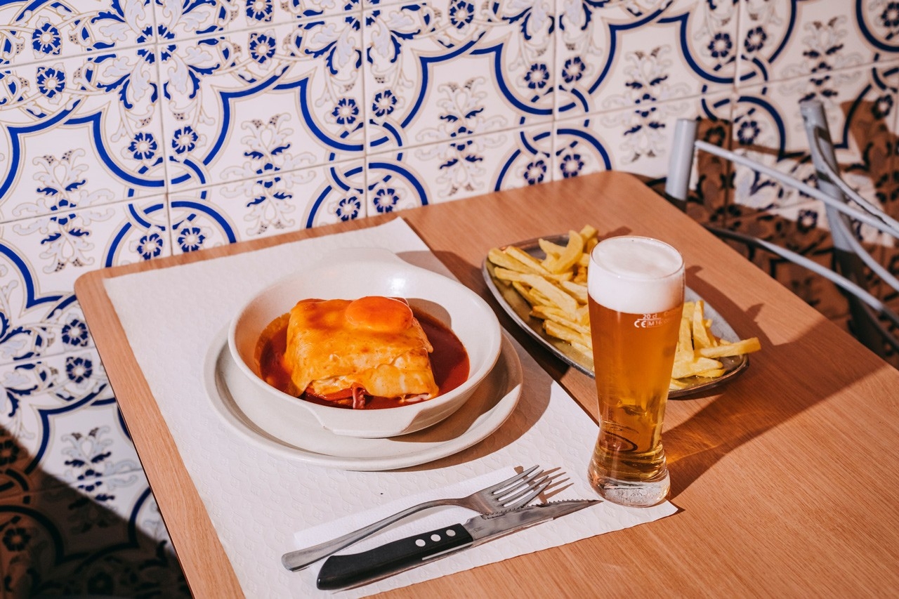 Qual é a melhor francesinha do Porto?