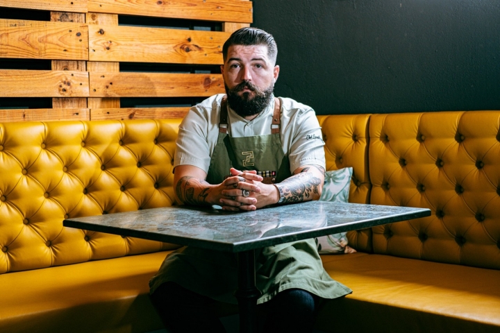 Leonel Araújo é o responsável pelo fine dining Cafezique, no centro de Loulé  Leonel Araújo é o responsável pelo fine dining Cafezique, no centro de Loulé