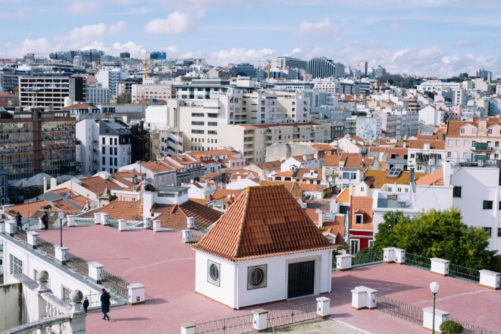 O Jardim do Torel é dos miradouros mais escondidos de Lisboa  O Jardim do Torel é dos miradouros mais escondidos de Lisboa