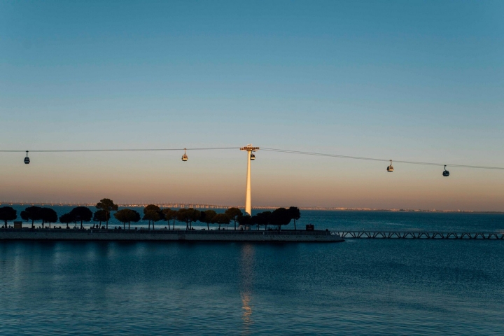 No Parque das Nações, além da Torre Vasco da Gama, pode avistar Lisboa de cima numa viagem de teleférico No Parque das Nações, além da Torre Vasco da Gama, pode avistar Lisboa de cima numa viagem de teleférico
