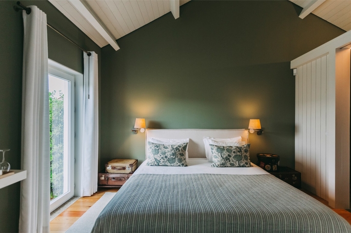 Os quartos ficam nos antigos edifícios da quinta  Os quartos ficam nos antigos edifícios da quinta