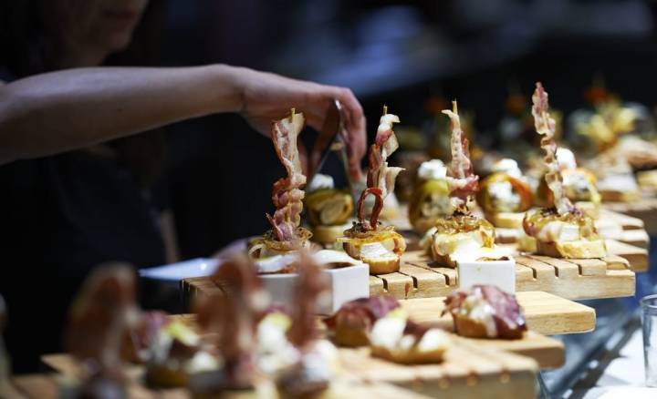 Pintxos de Saburdi / Erredehierro, cedida por el Ayto. de Vitoria.