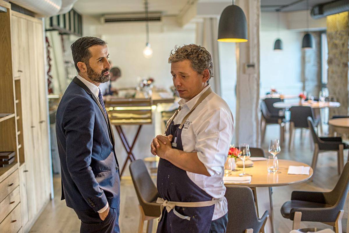 "Después de un viaje largo, me gusta comer unos huevos con patatas en el Txakoli Simón"