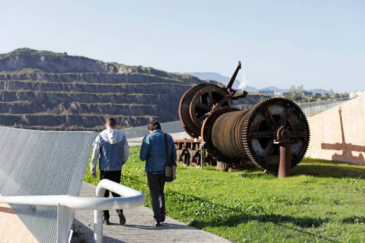 La tradición viene de la actividad ferroviaria desde las cuencas mineras hasta las industrias siderúrgicas. (Museo Minero La Arboleda).