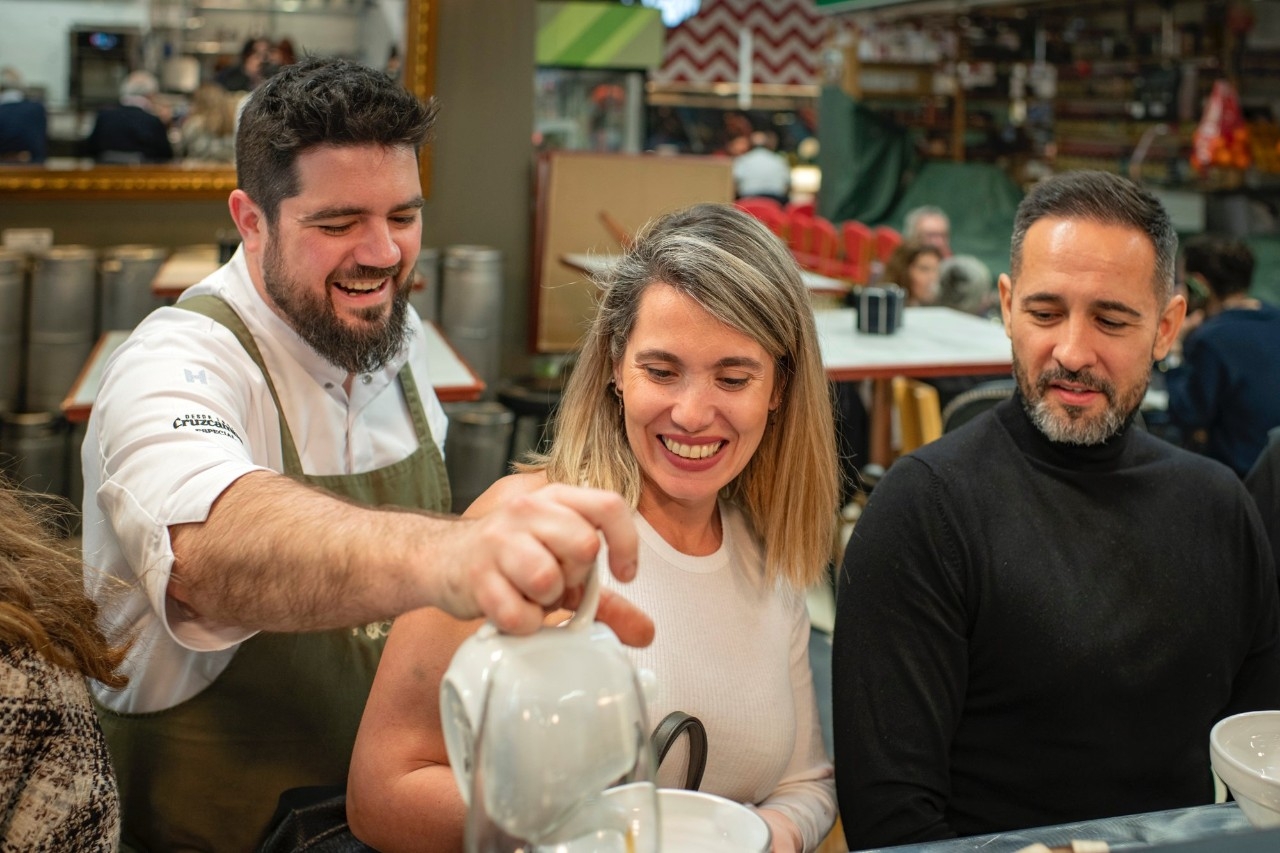 Pedro Aguilera lleva el sabor andaluz al Puesto de Guía Repsol