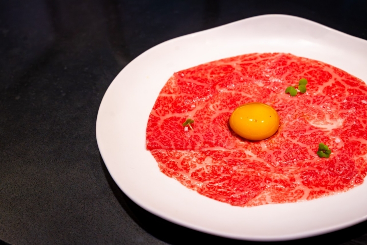Carpaccio de wagyu A5 de Miyazaki.