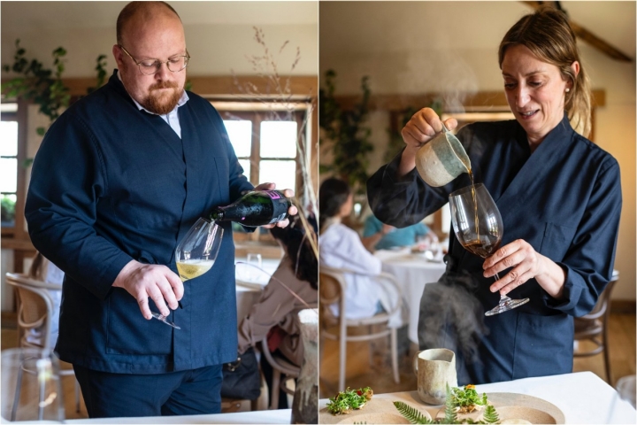 El sumiller Joan Manclús y Sandra Manzano, directora de Sala del restaurante Casa Marcial (Asturias). El sumiller Joan Manclús y Sandra Manzano, directora de Sala del restaurante Casa Marcial (Asturias).