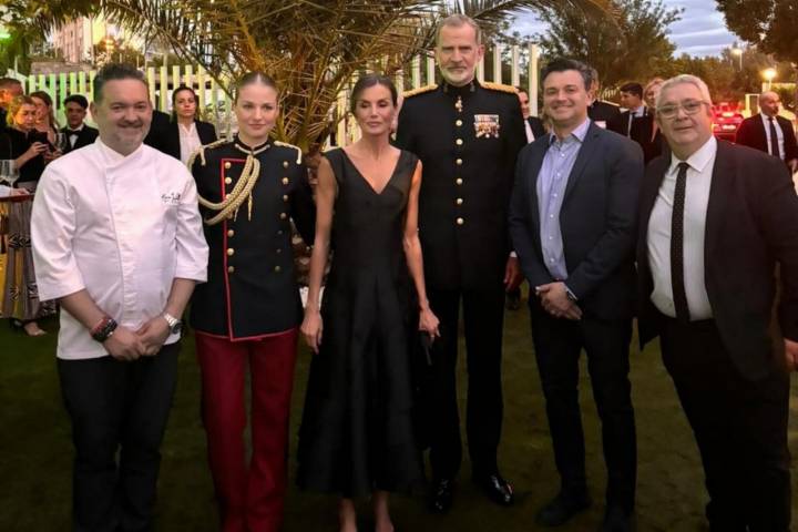 Los Reyes y la infanta Leonor en el restaurante Aura de Zaragoza