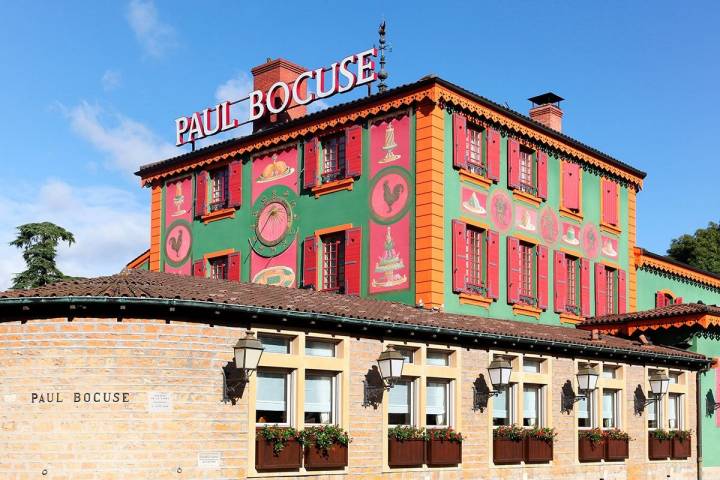 Fachada de su restaurante en Lyon. Foto: Shutterstock.