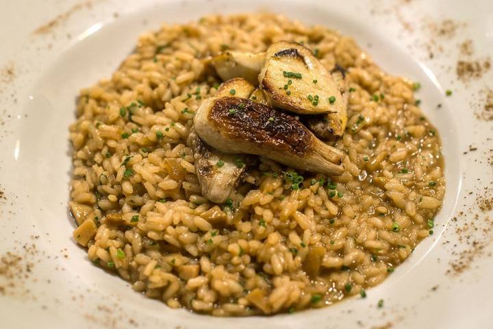 Risotto con hongo a la plancha y queso comté