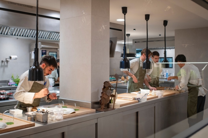 La cocina de Estragón, "un ferrari" como describe Álvaro.