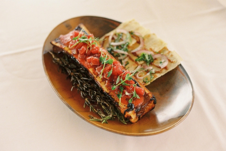 Tuétano de atún rojo con tatemada murciana Tuétano de atún rojo con tatemada murciana