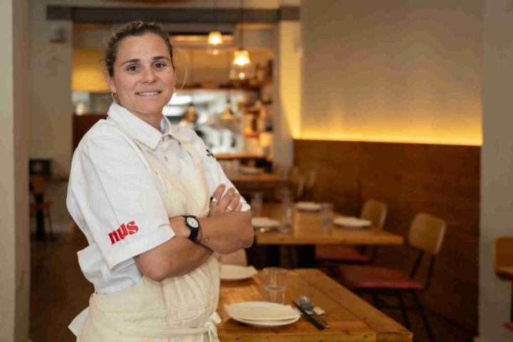 La chef Irene Martínez en su restaurante.