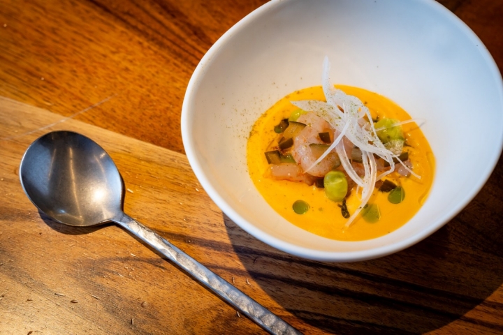 Gazpachuelo de garbanzos y comino y langostinos crudos Gazpachuelo de garbanzos y comino y langostinos crudos