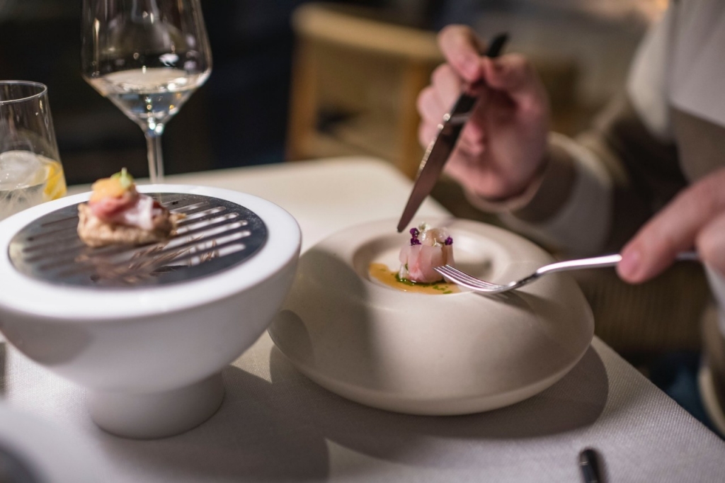 El ‘hermano pequeño’ del Corales también apuesta fuerte por la gastronomía