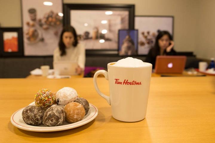 Tantos agujeros de donuts como te puedas imaginar en 'Tim Burtons'. Foto: Máximo García de la Paz.