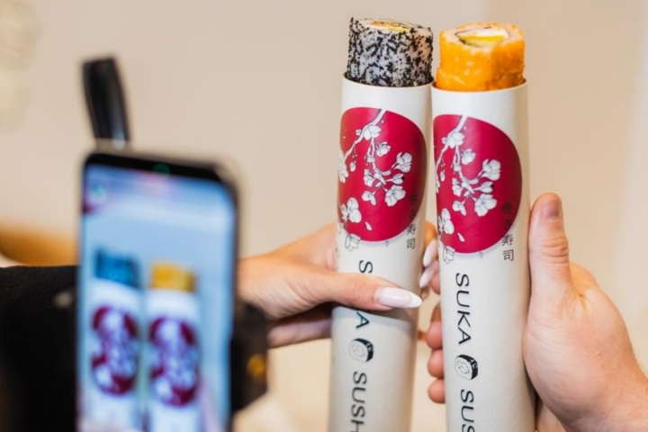 Dos rolls de sushi de Suka, en Nueva York