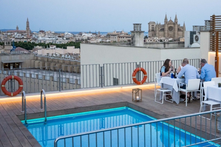 Terrazas en Palma: Blue Jazz Club (piscina)