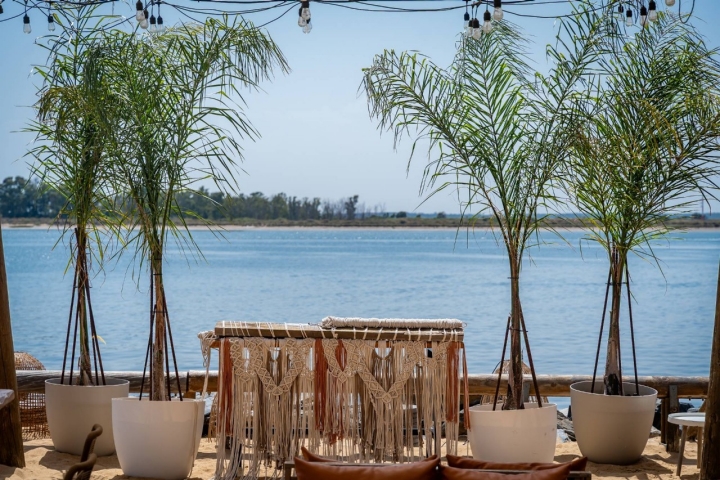 Terrazas de Huelva Monjuana ría