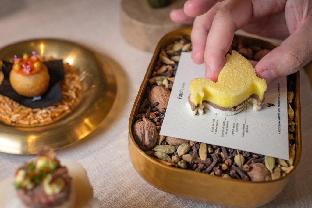 Entre 125 y 290 euros, los menús vergel de los 'trisoleados' 