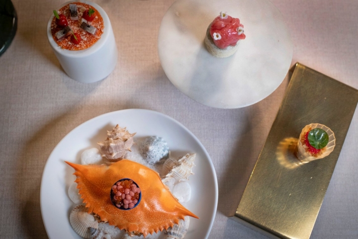 Bocados de mar del menú Devoro del restaurante 'Voro'.