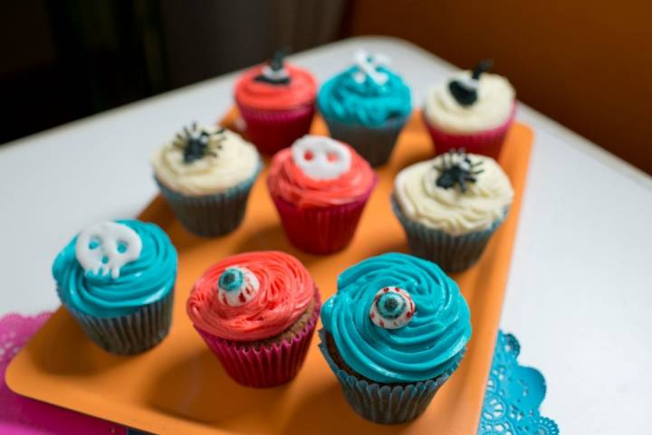 Surtidos de cupcakes.