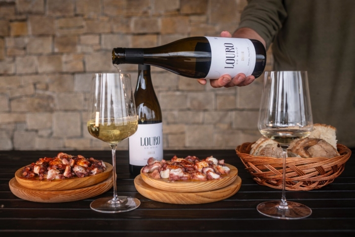Vino Louro de la bodega Rafael Palacios (Ourense).