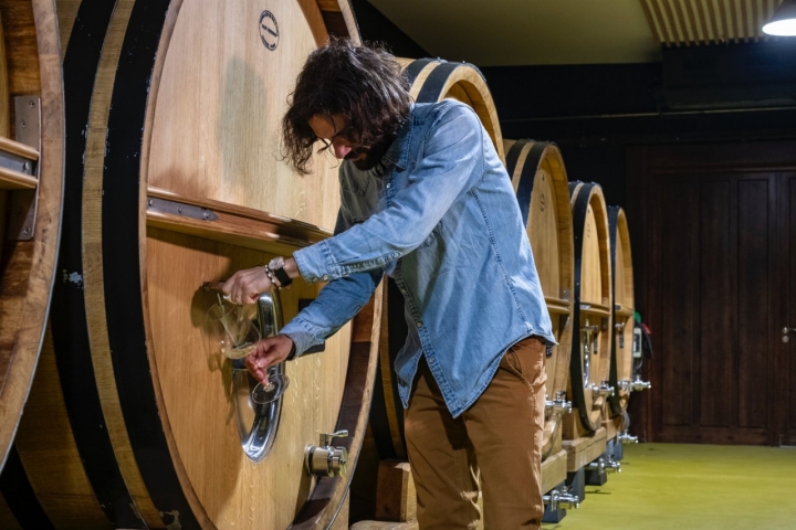 Fudres de la bodega Rafael Palacios (Ourense).