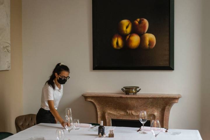 Bodega MontRubí: comedor y antiguo despacho del antiguo propietario