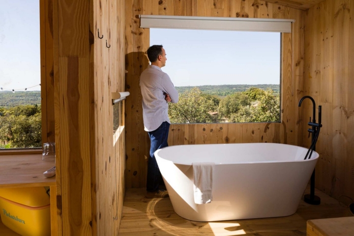 Hermosas vistas desde el ventanal del baño..