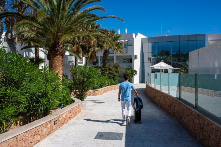 Hotel 'Blanco' (Es Pujols, Formentera): zona ajardinada