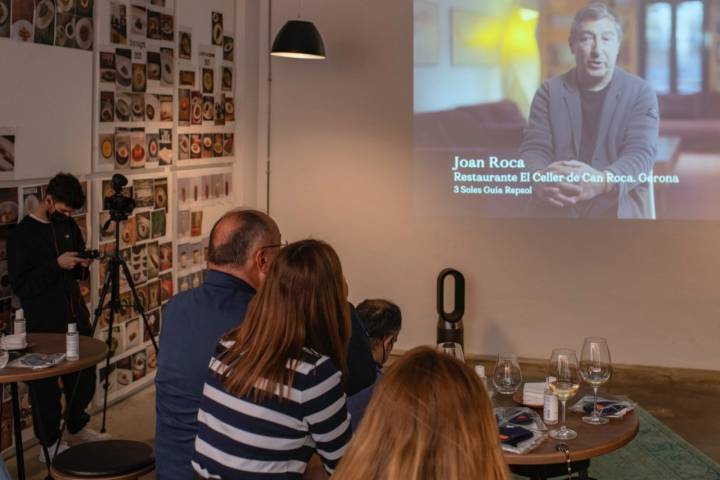 En busca del Sol (Joan Roca en el documental)