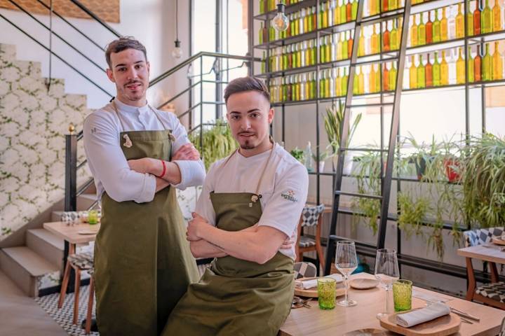 Generación Z en 2022: Javier Sanz y Juan Sahuquillo ('Cañitas Maite')