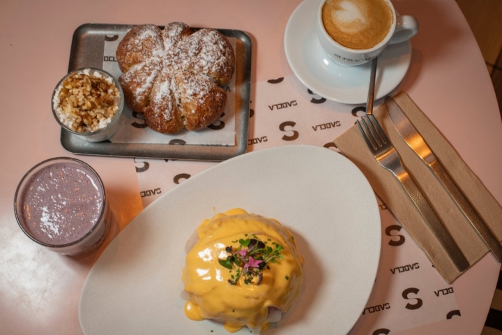 Desayuno de Sabela preparado por los chefs de 'Cañitas Maite'