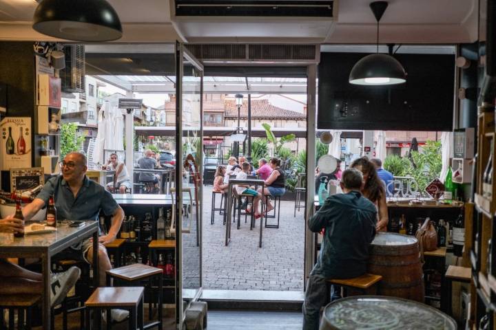 Sabor Alegre: vista de la terraza desde dentro.