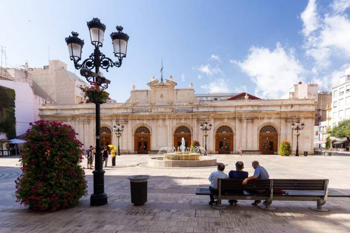 También es atractiva la fachada del Mercado Central de Castellón. Foto: Shutterstock.