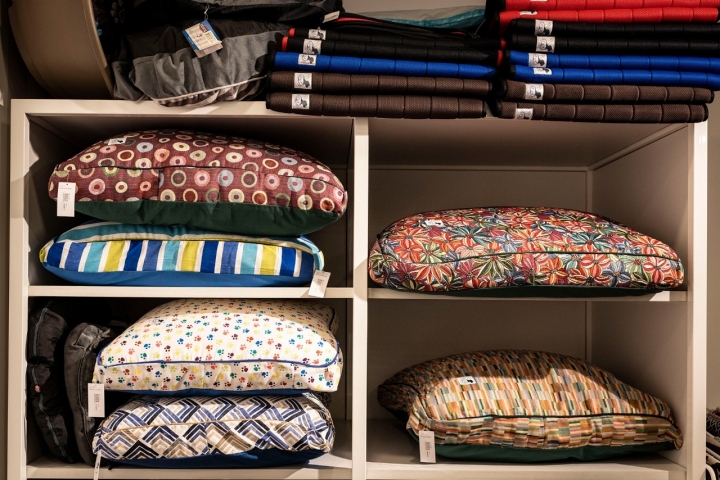 Tienda de mascotas 'Lucas y Lola' (Madrid). Cama