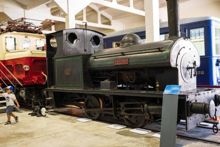 Museo Vasco del Ferrocarril en Azpeitia locomotora Espinal