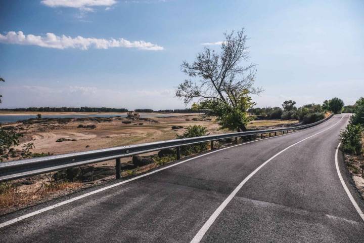 Carretera del pantano de Rosarito